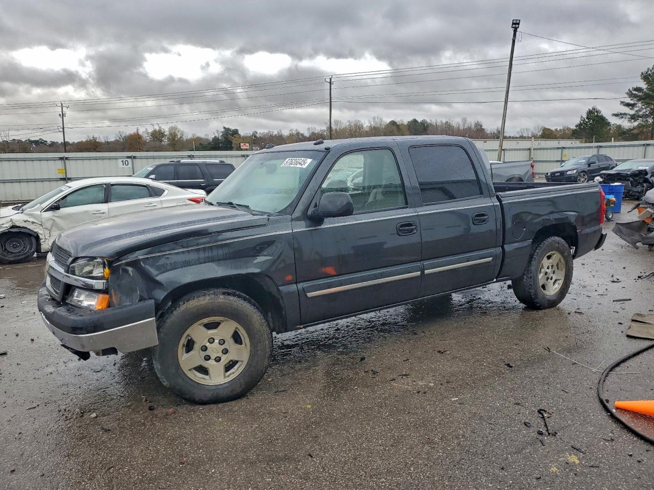 Chevrolet Silverado C1500 Image 1
