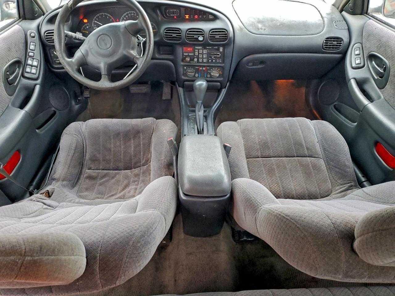 Pontiac Grandprix Gt Image 9