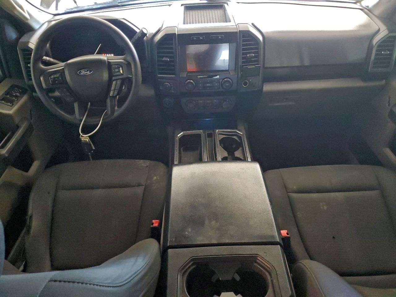 Ford F-150 Supercrew Image 5