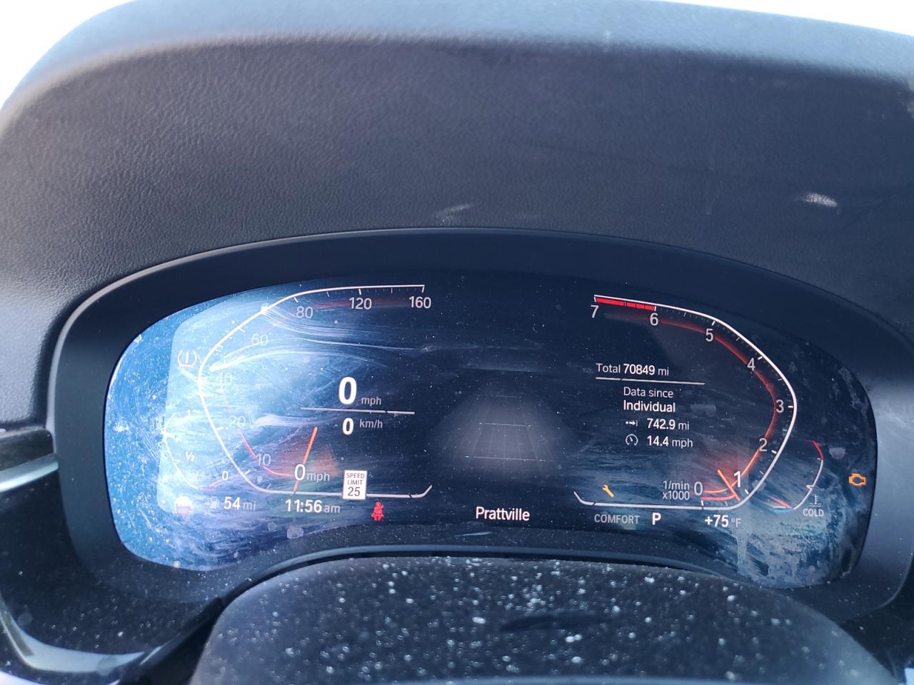 BMW 5 Series I Image 12