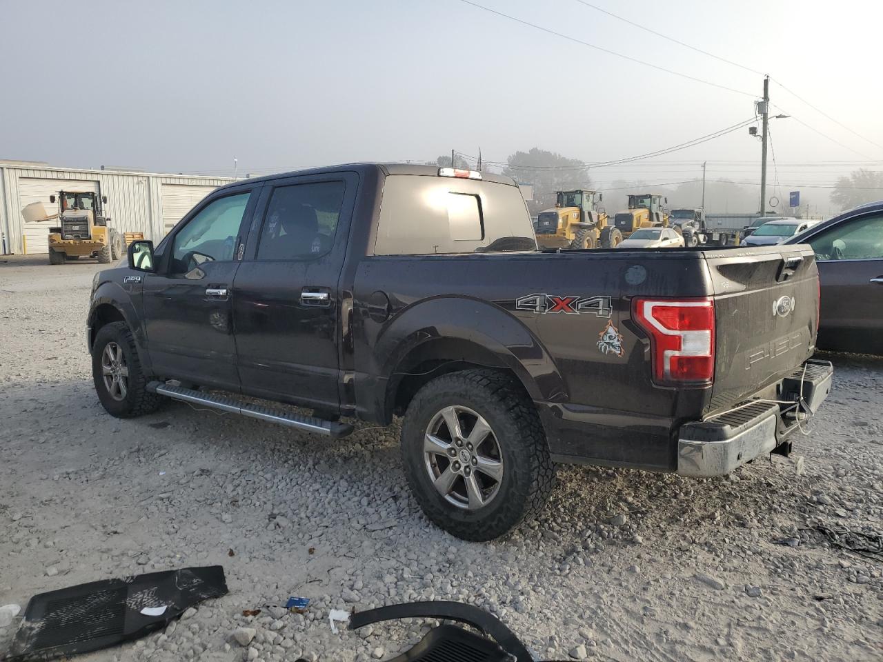 Ford F-150 Supercrew Image 2