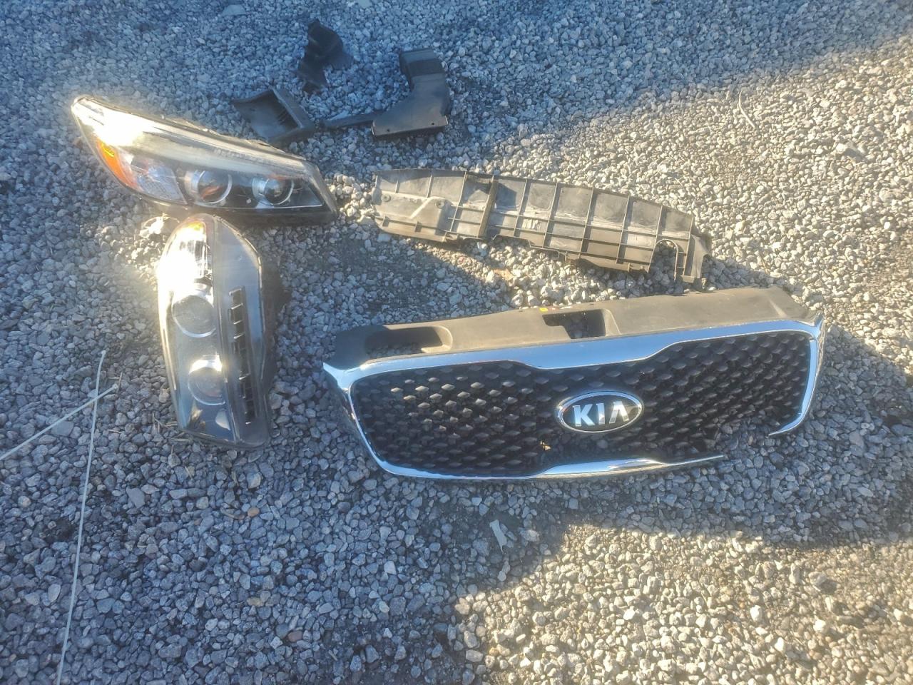 Kia Sorento Lx Image 12