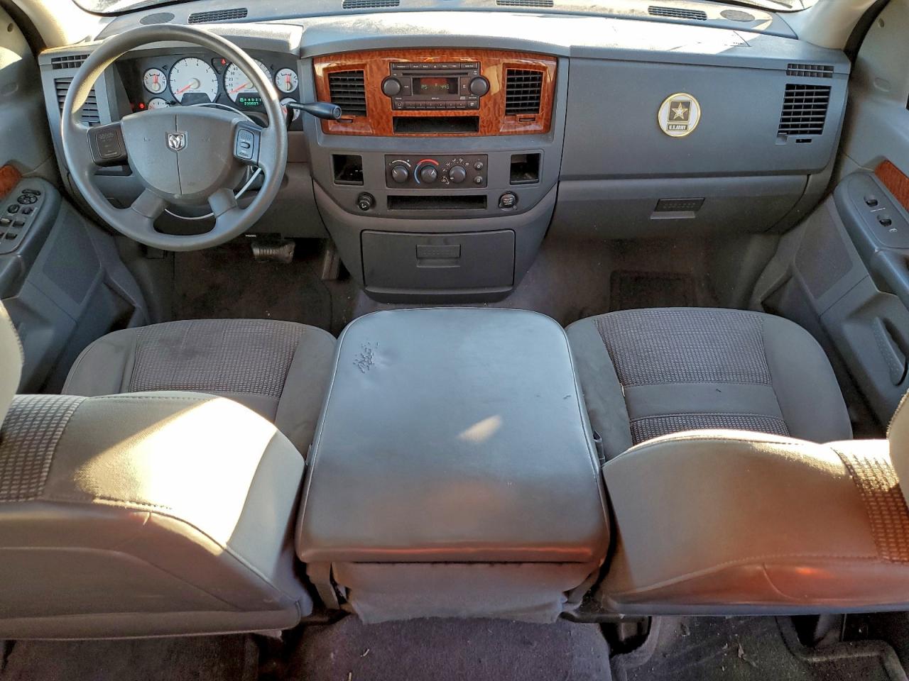 Dodge Ram 1500 St Image 3