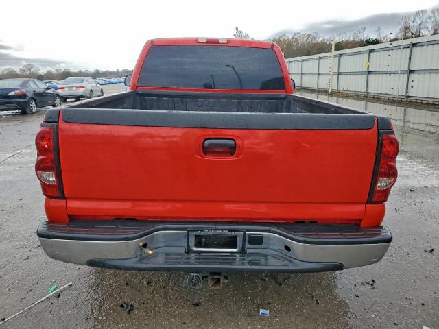 Chevrolet Silverado C1500 Classic Image 3