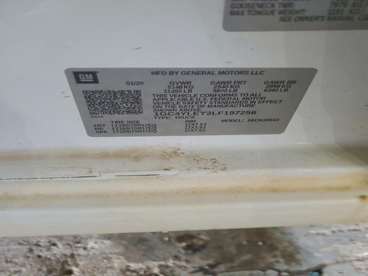 Chevrolet Silverado K2500 Heavy Duty Image 8