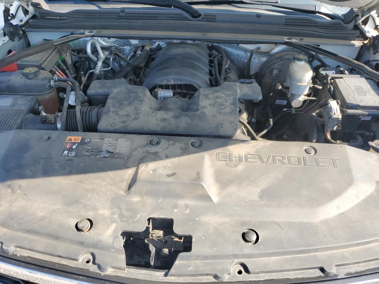 Chevrolet Suburban C1500 Lt Image 11