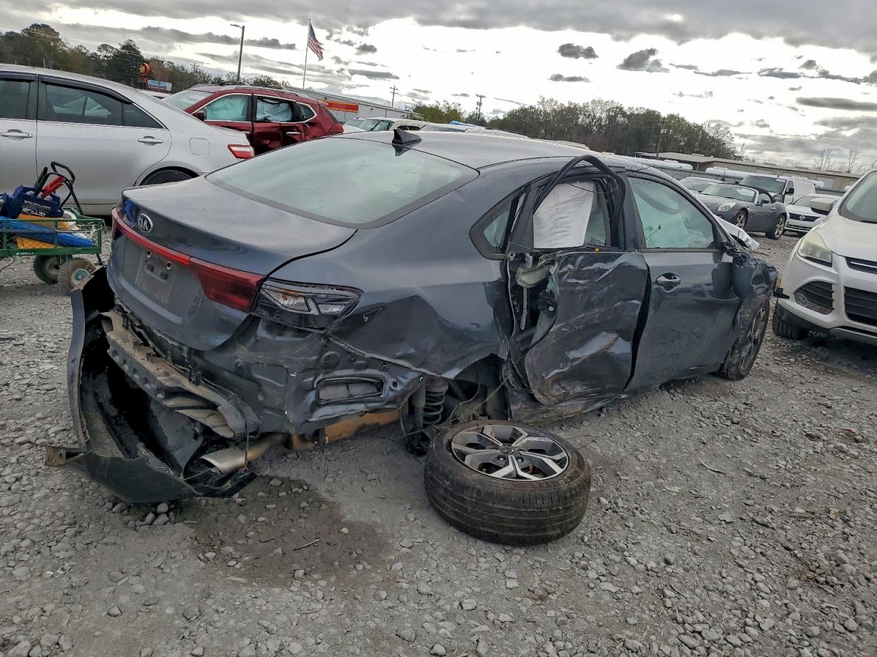 Kia Forte Fe Image 3