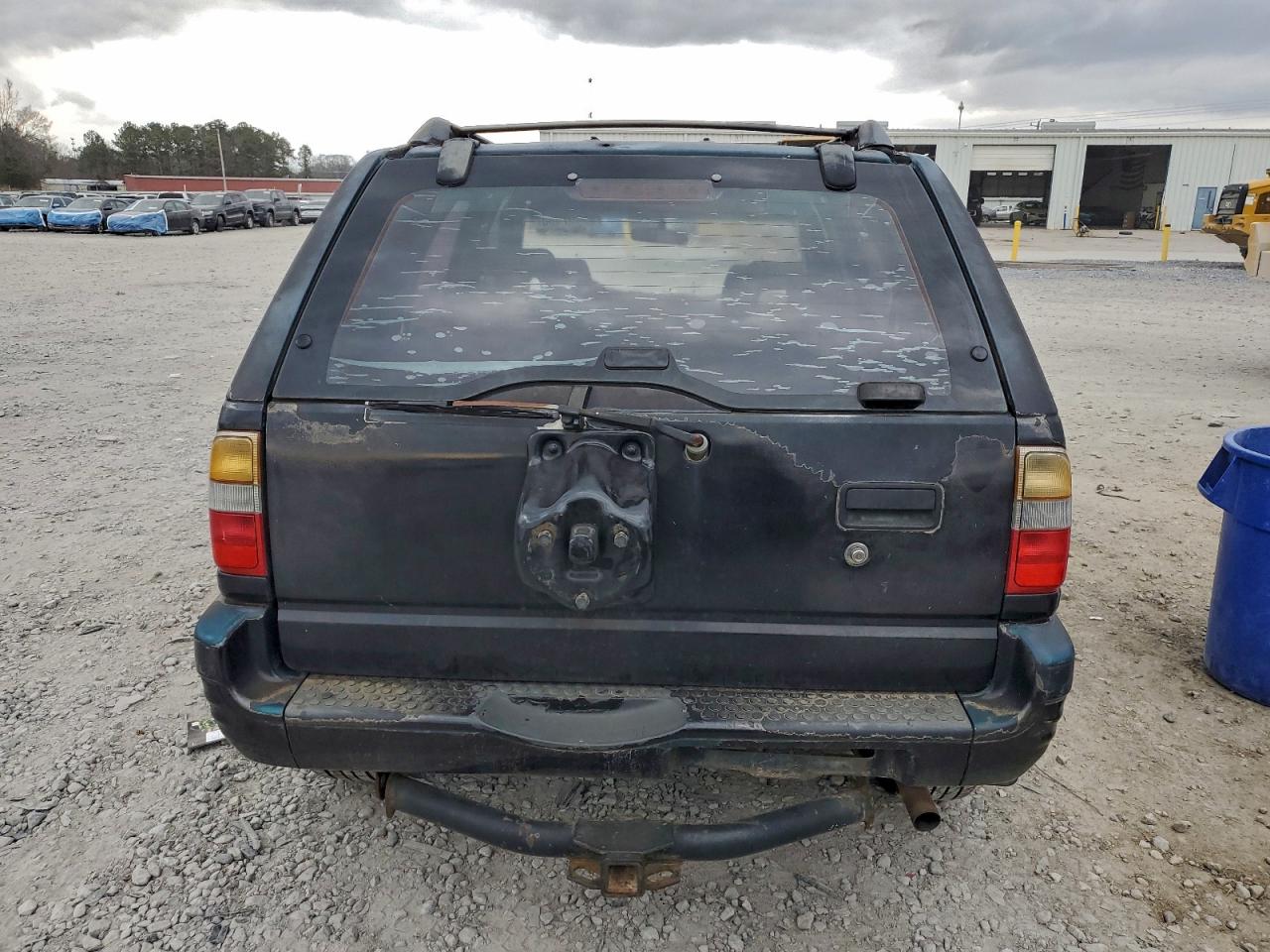 Isuzu Rodeo S Image 8