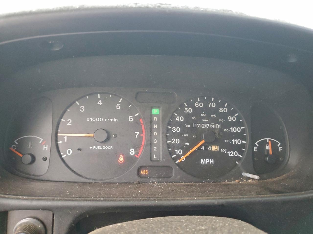 Isuzu Rodeo S Image 10