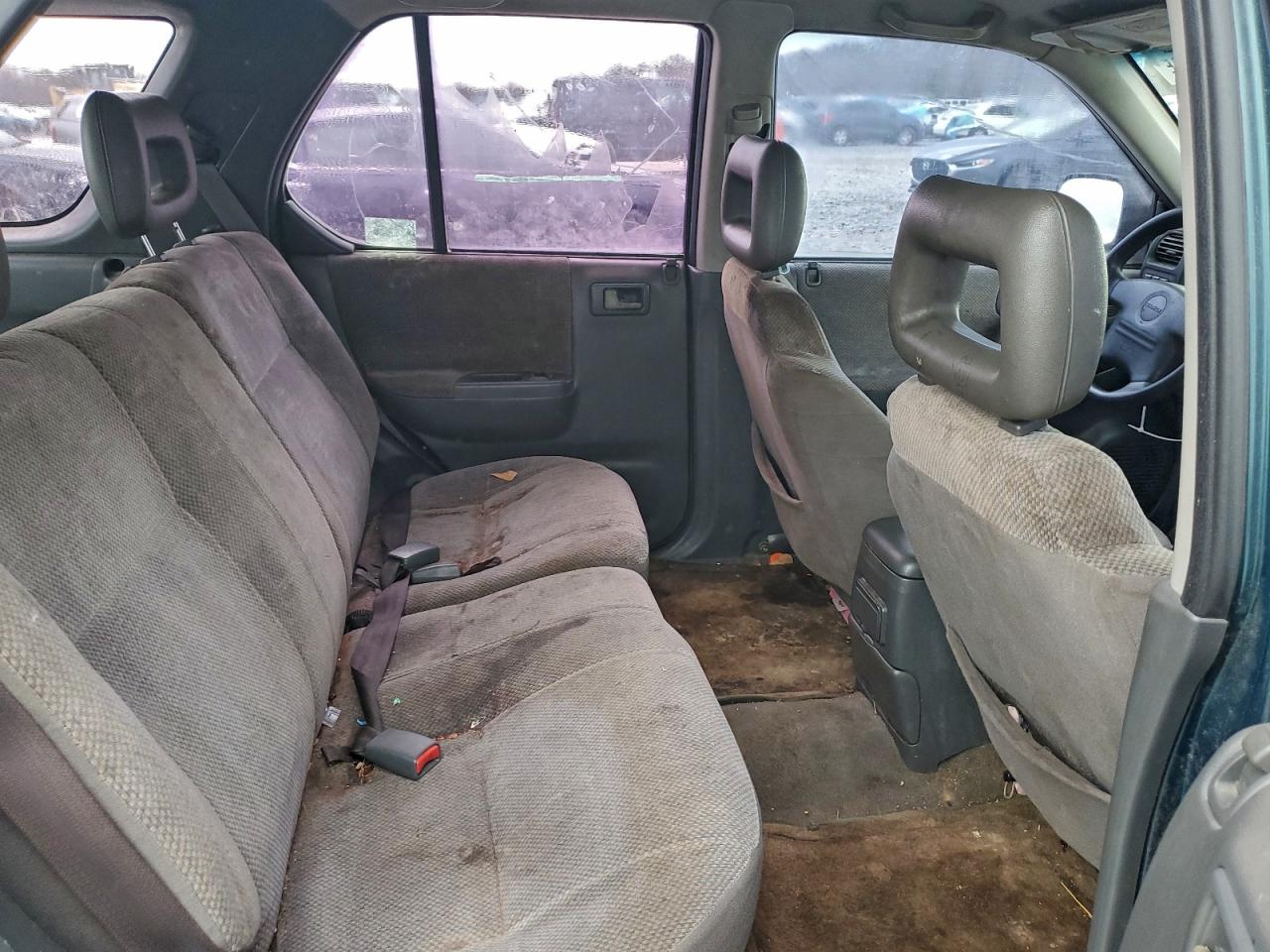 Isuzu Rodeo S Image 9