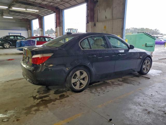 BMW 5 Series Xi Image 2