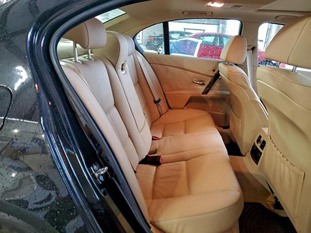 BMW 5 Series Xi Image 11