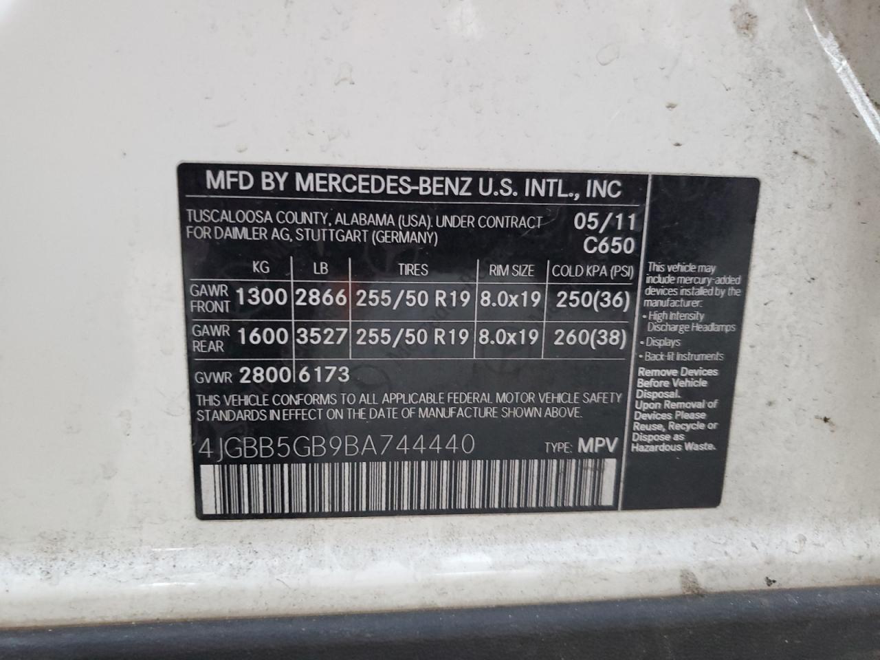 Mercedes-Benz M-Class 350 Image 8