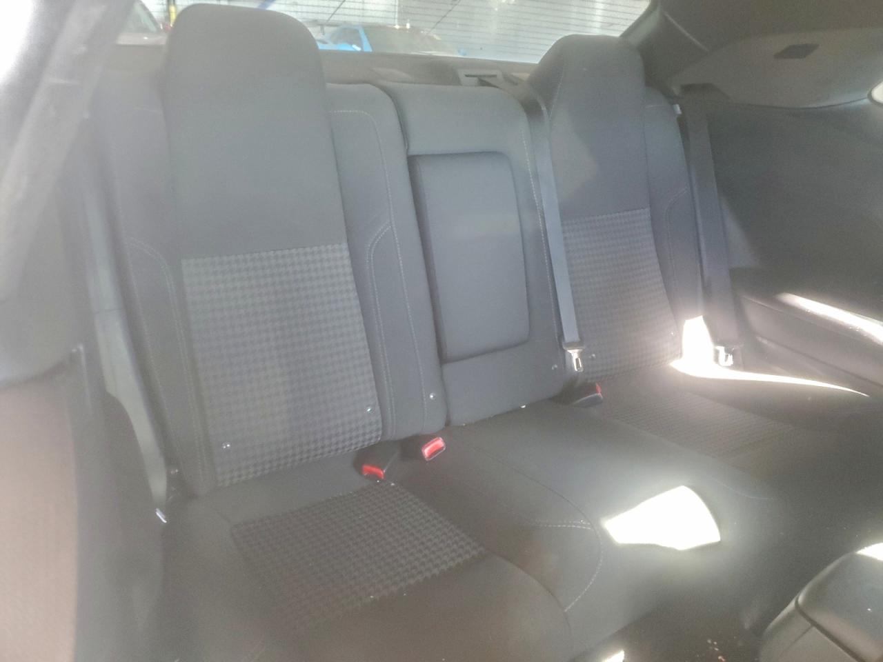 Dodge Challenger R/t Image 12