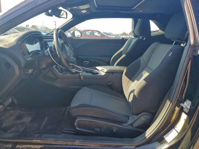 Dodge Challenger Sxt Image 10