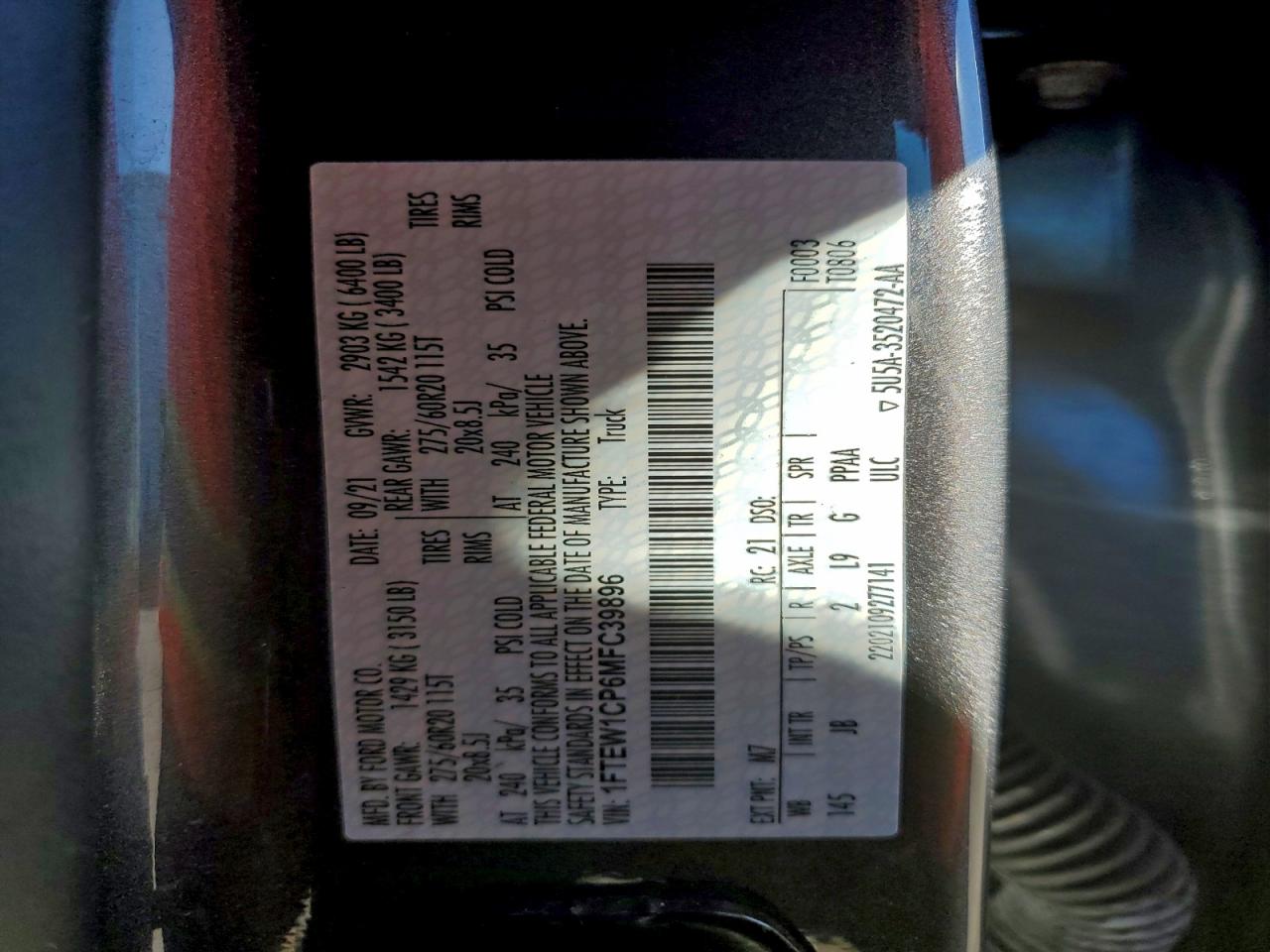 Ford F-150 Supercrew Image 9