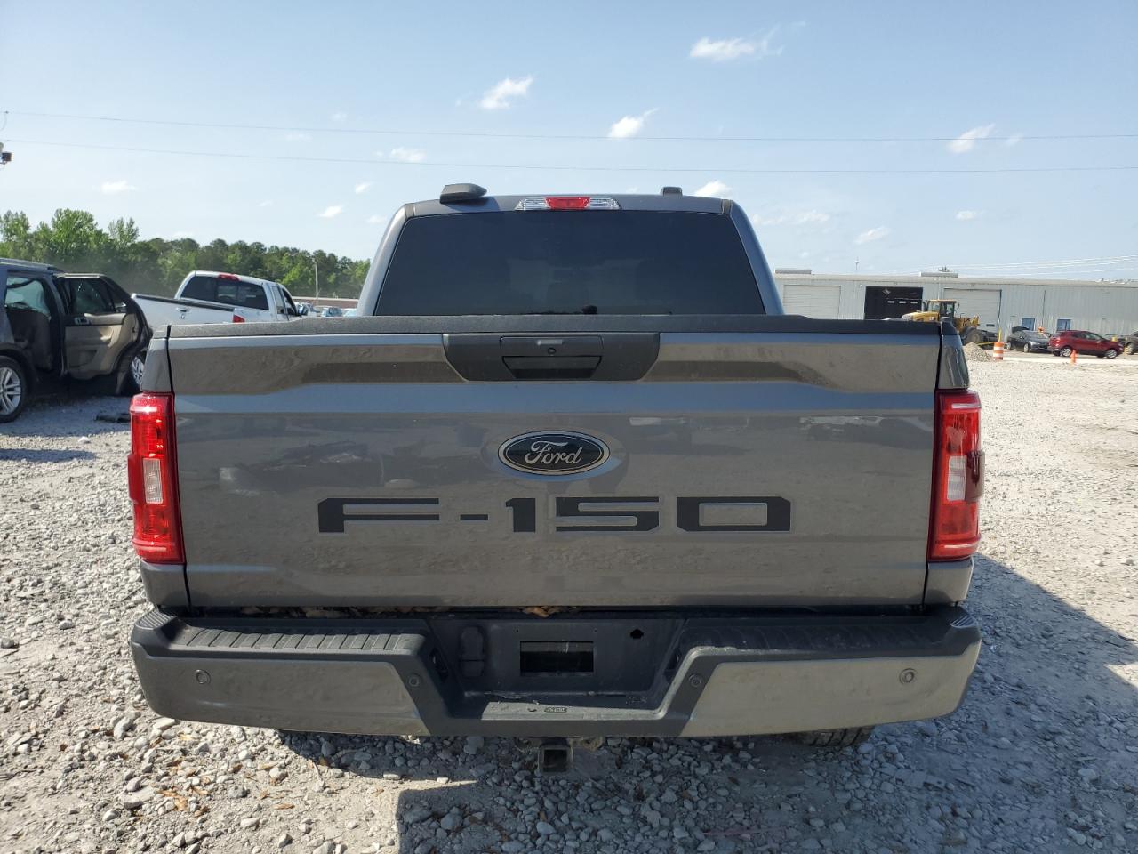 Ford F-150 Supercrew Image 4