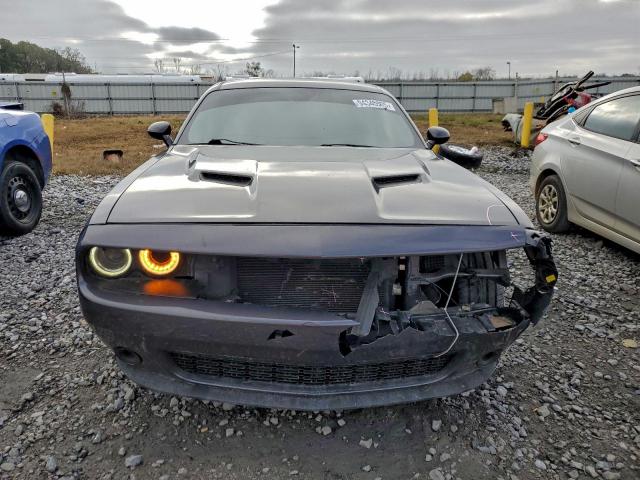 Dodge Challenger Sxt Image 3