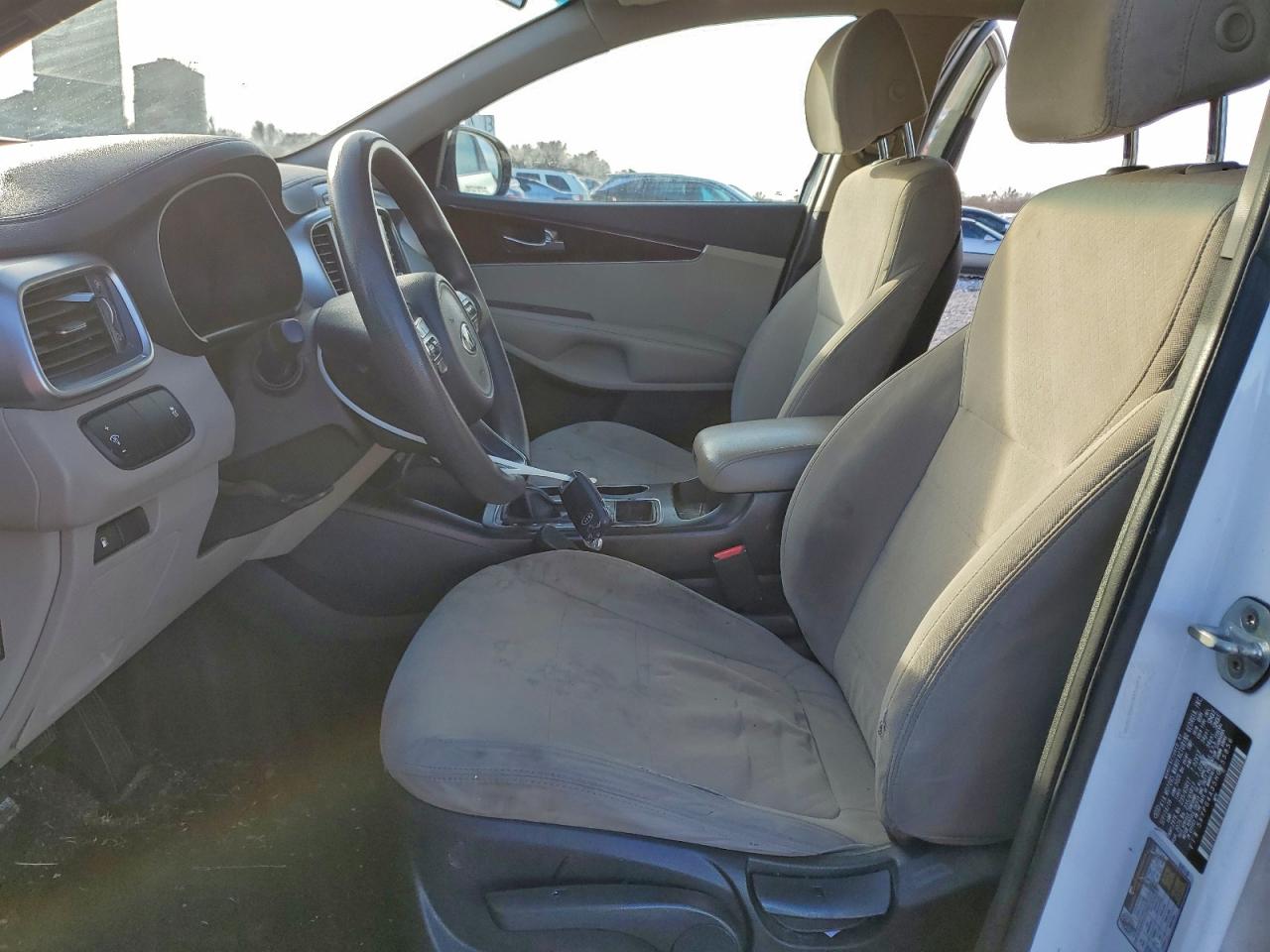 Kia Sorento Lx Image 8